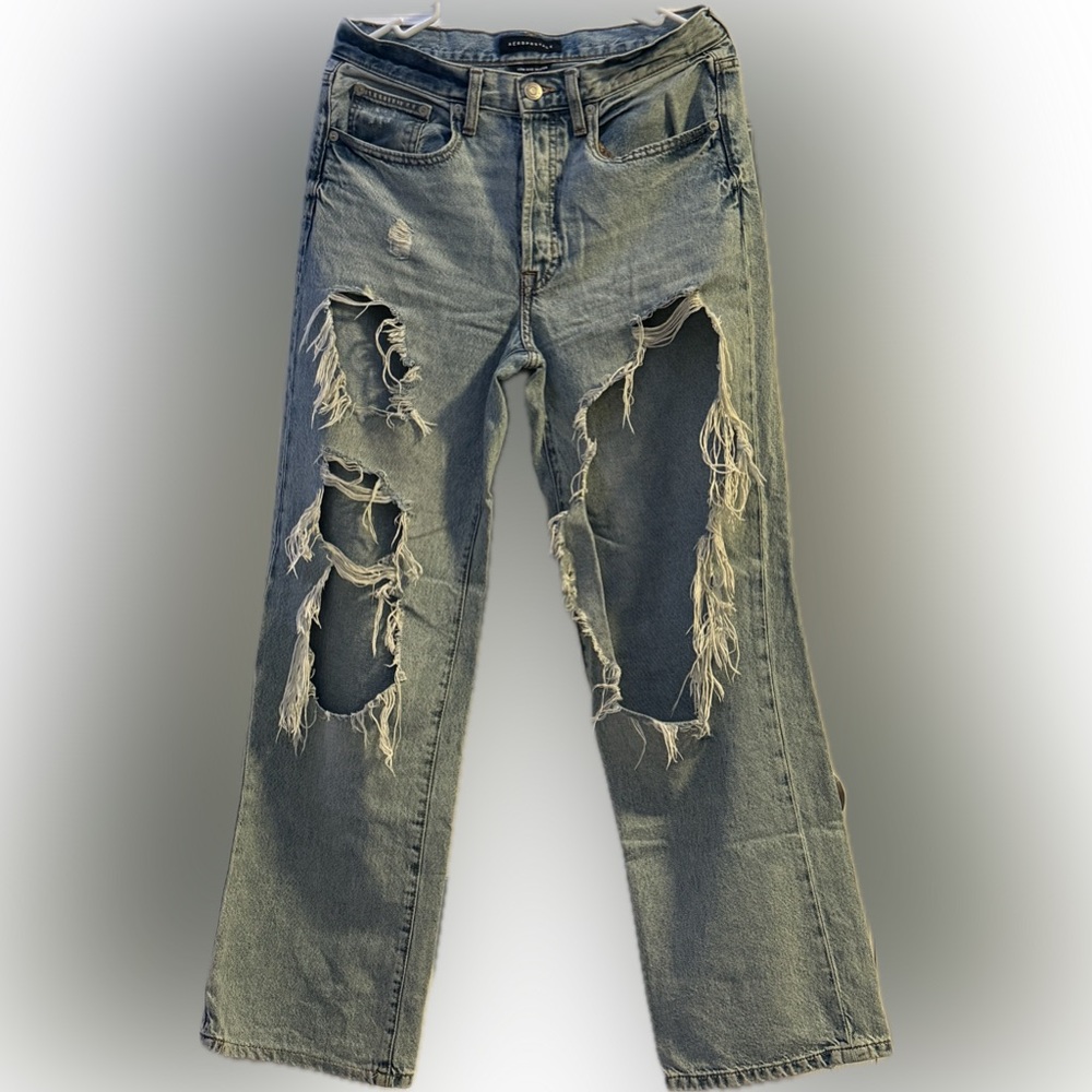 Aeropostale Relaxed Fit Distressed Gray Jeans